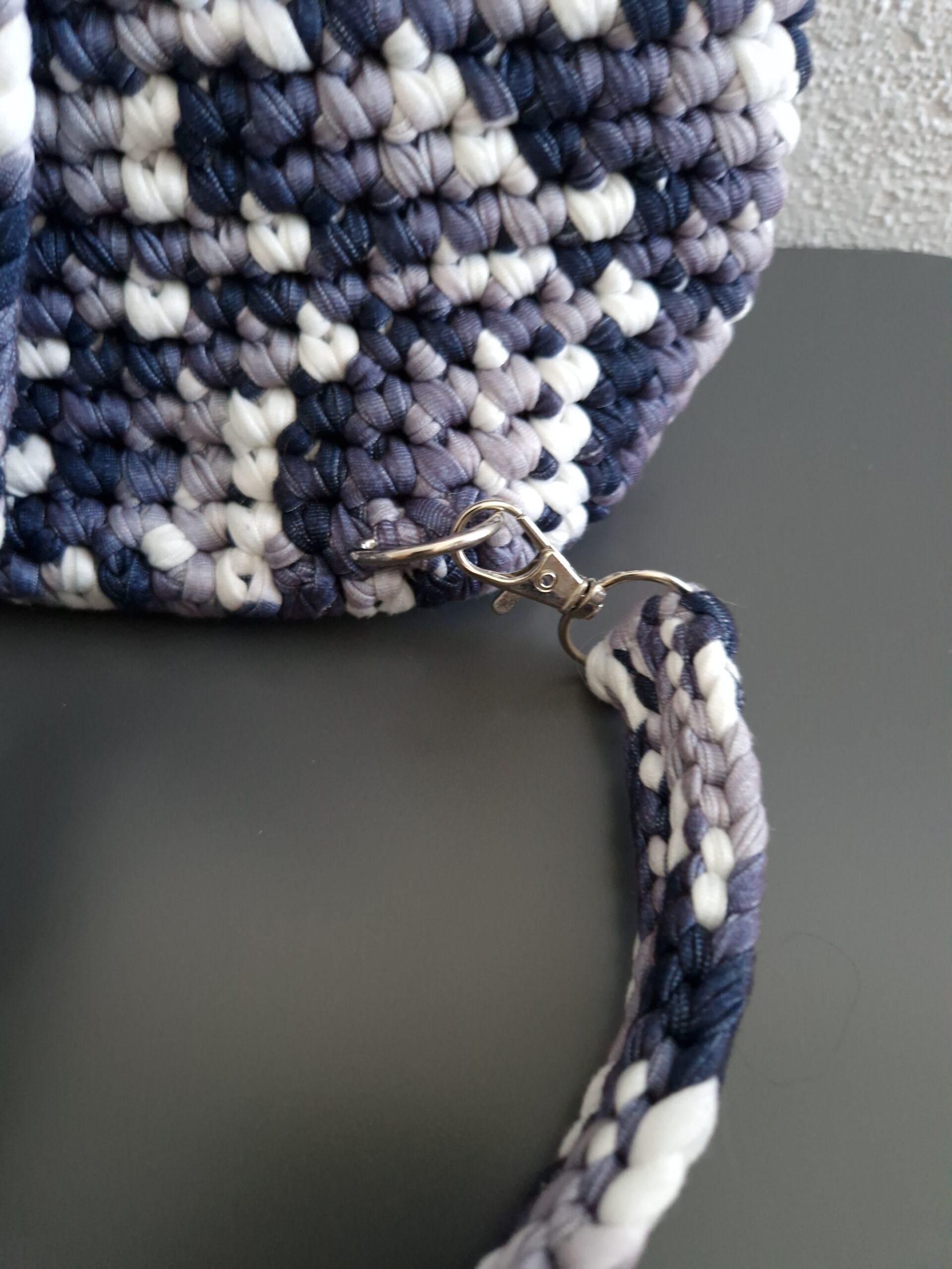 Sac à dos – Bleu marine et blanc – Image 5